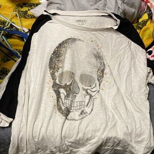 Super Soft Skull Graphic Raglan Tee